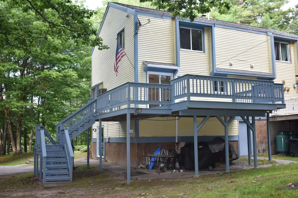 38r Scenic Drive Derry NH 03038