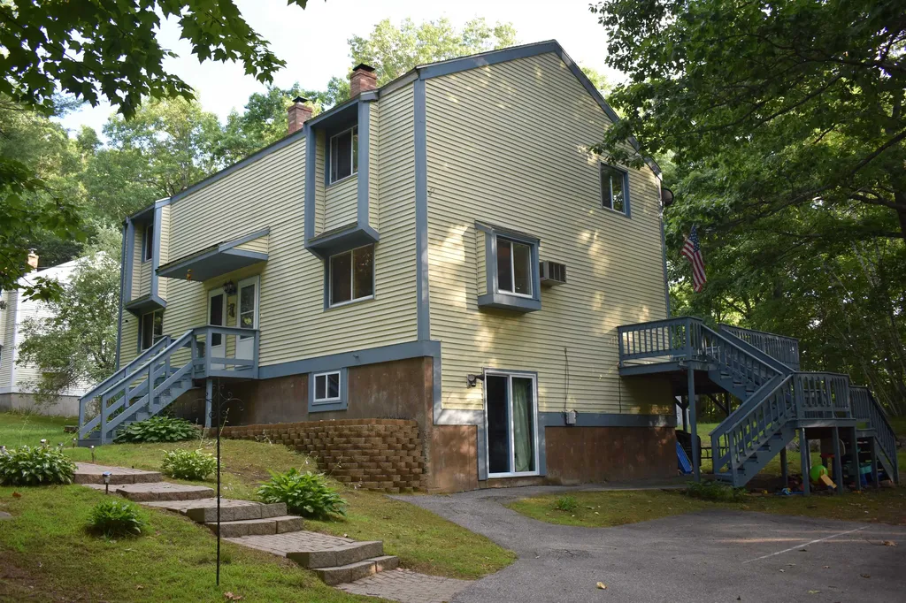38r Scenic Drive Derry NH 03038