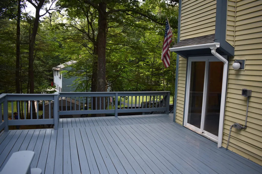 38r Scenic Drive Derry NH 03038