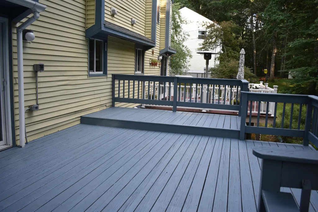 38r Scenic Drive Derry NH 03038