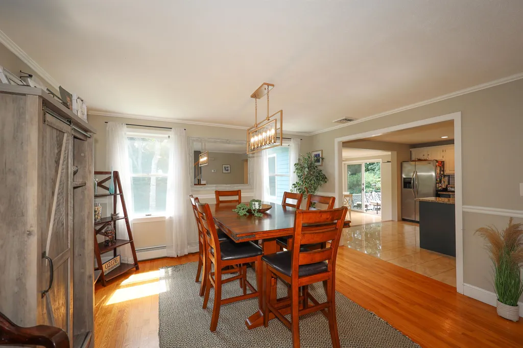 6 Tudor Drive Salem NH 03079