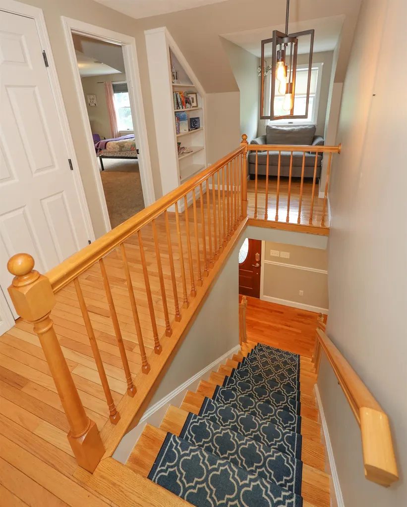 6 Tudor Drive Salem NH 03079
