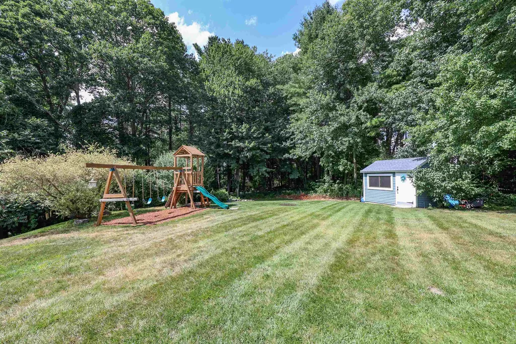 6 Tudor Drive Salem NH 03079