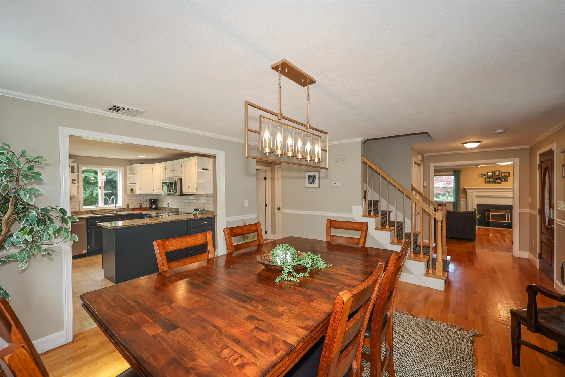 6 Tudor Drive Salem NH 03079