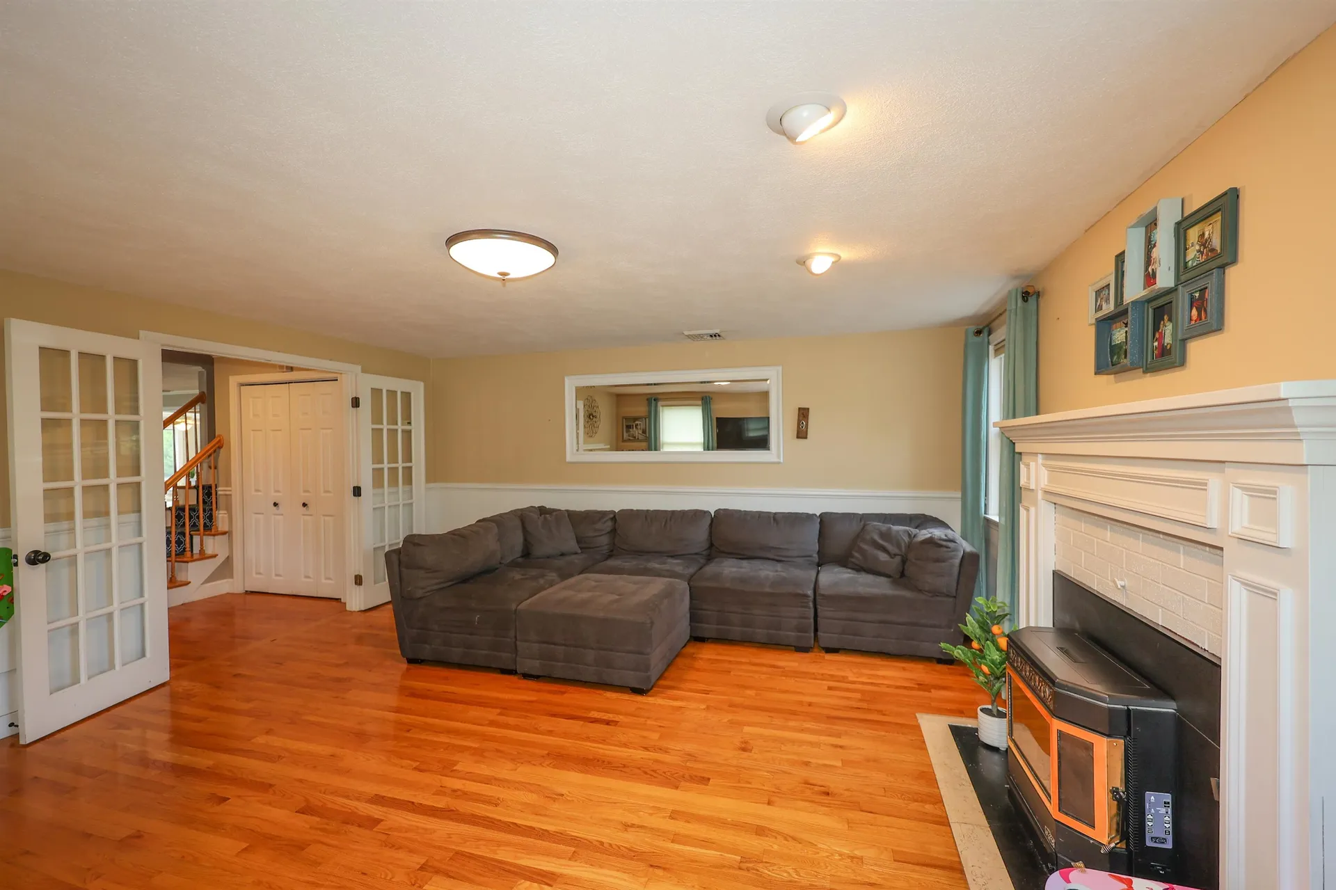 6 Tudor Drive Salem NH 03079