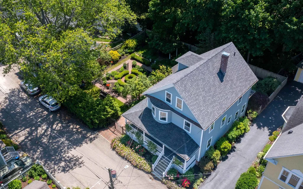 44 Humphreys Court Portsmouth NH 03801