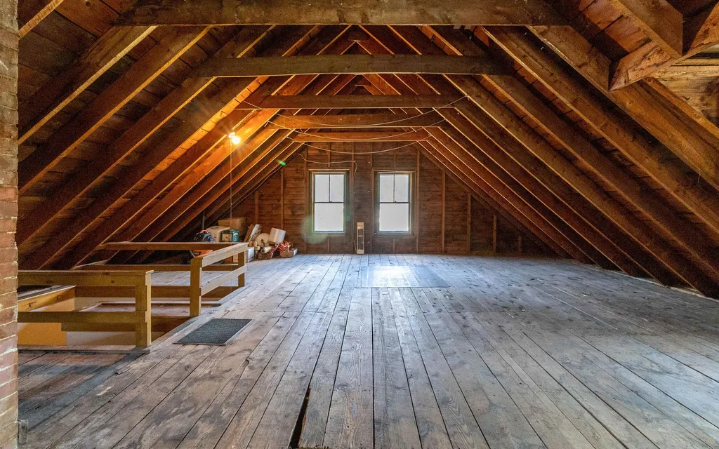 44 Humphreys Court Portsmouth NH 03801