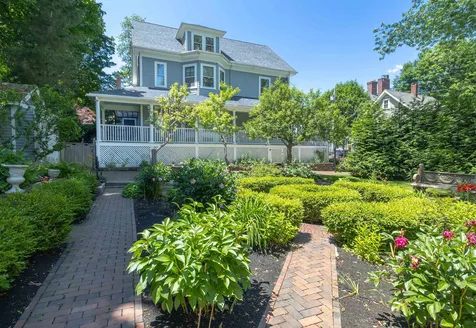44 Humphreys Court Portsmouth NH 03801