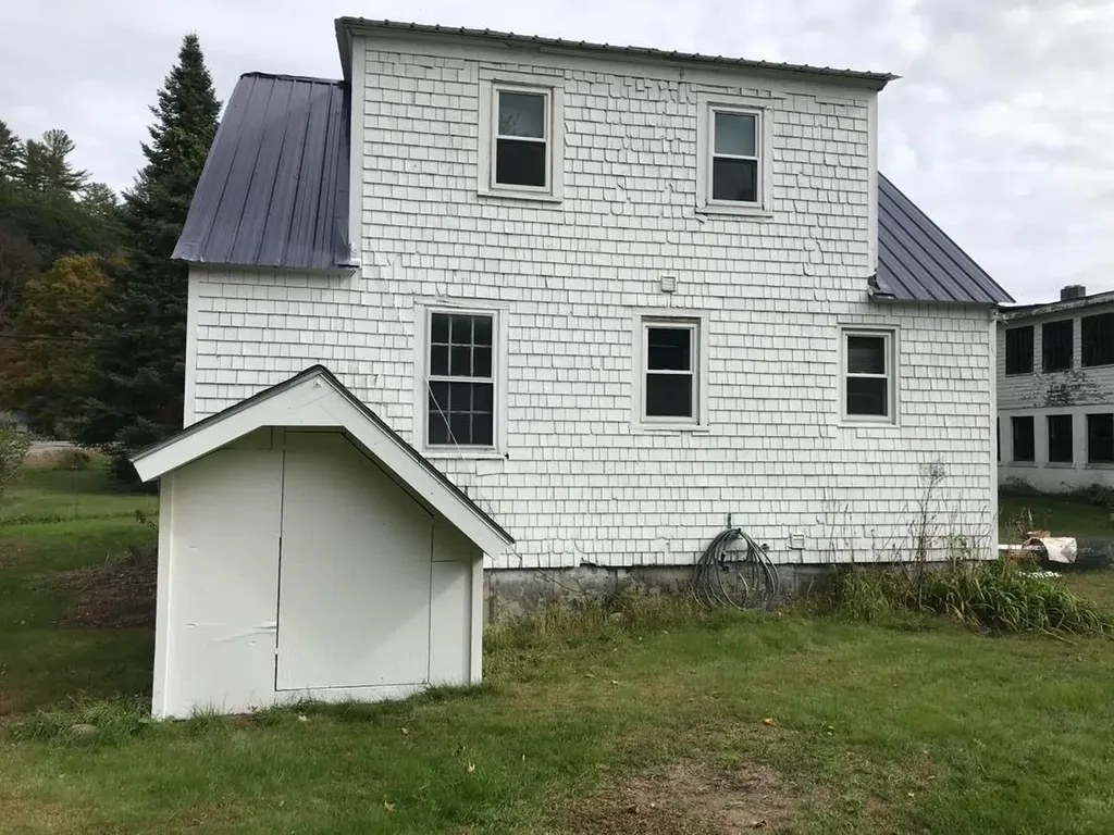 1277 Vt Route 30 Townshend VT 05353