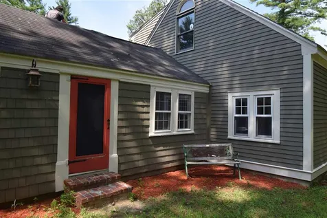 21 New Boston Road Newton NH 03858
