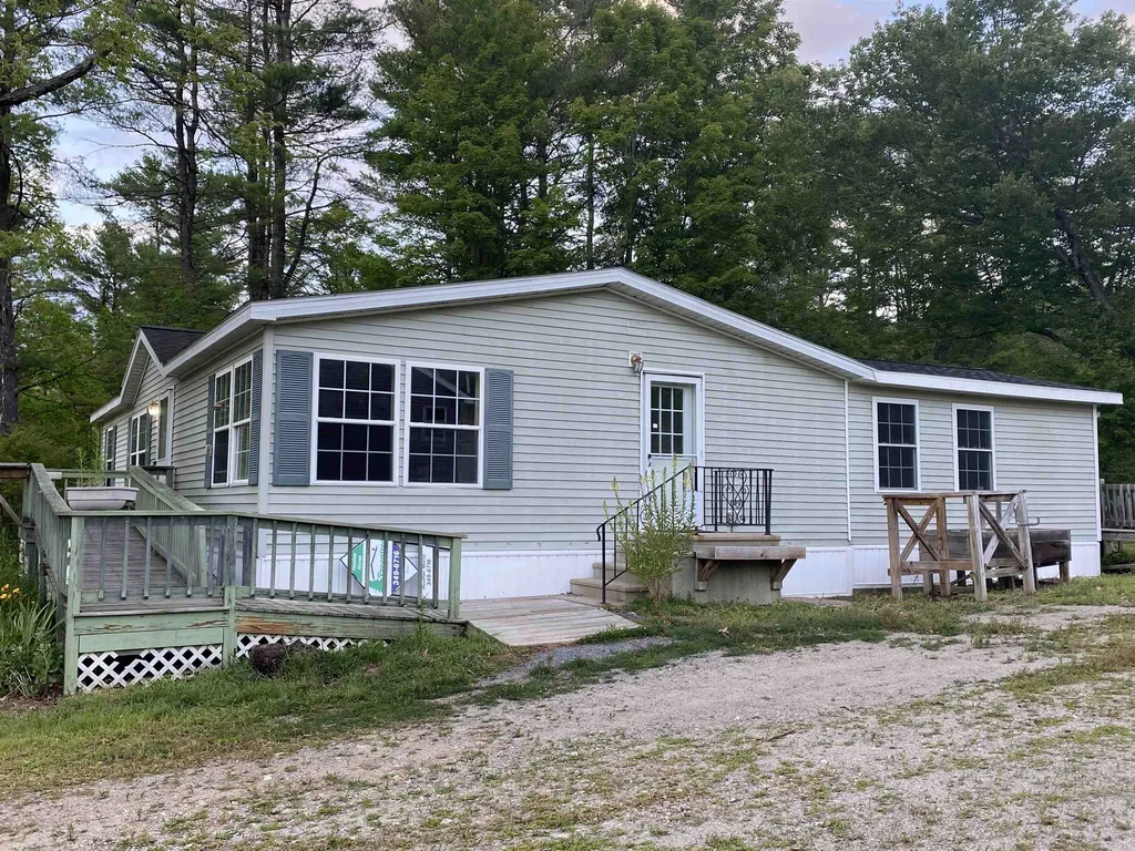 24 School House Hill Road Middlebury VT 05753