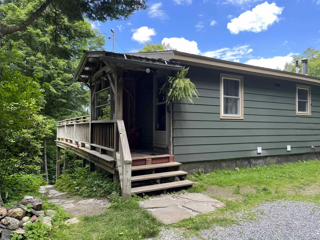 163 Browns Road Lincoln VT 05443