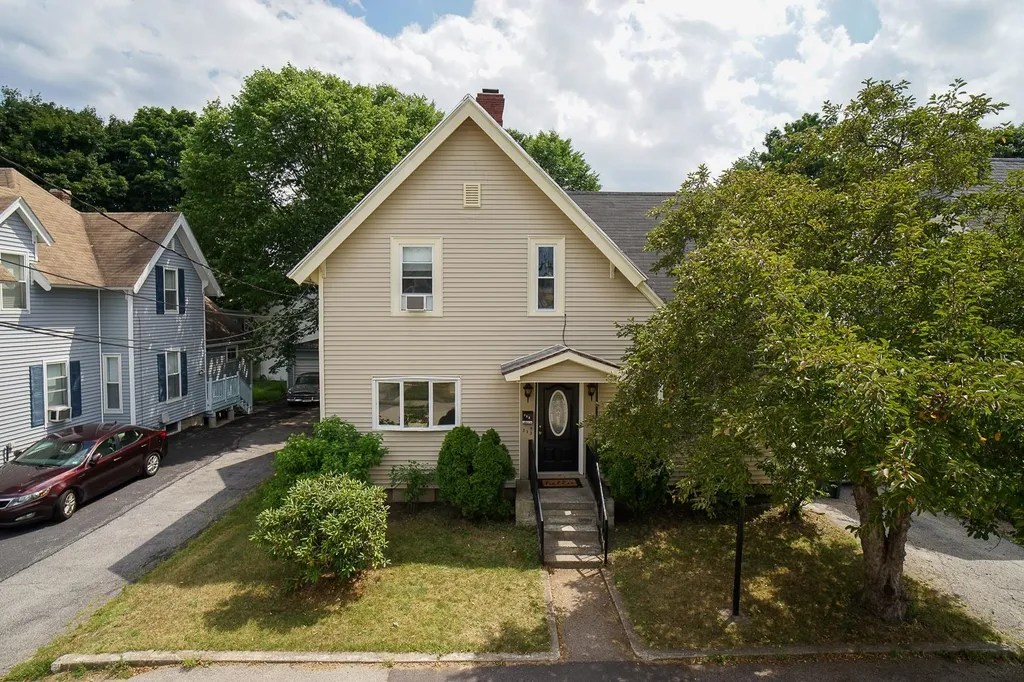313 Laurel Street Manchester NH 03103