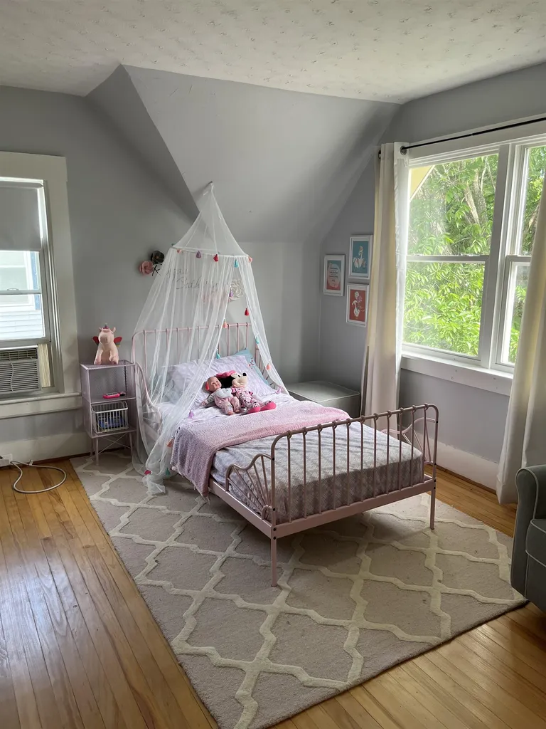 313 Laurel Street Manchester NH 03103