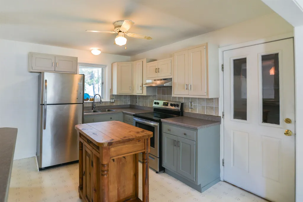 220 James Avenue Burlington VT 05401