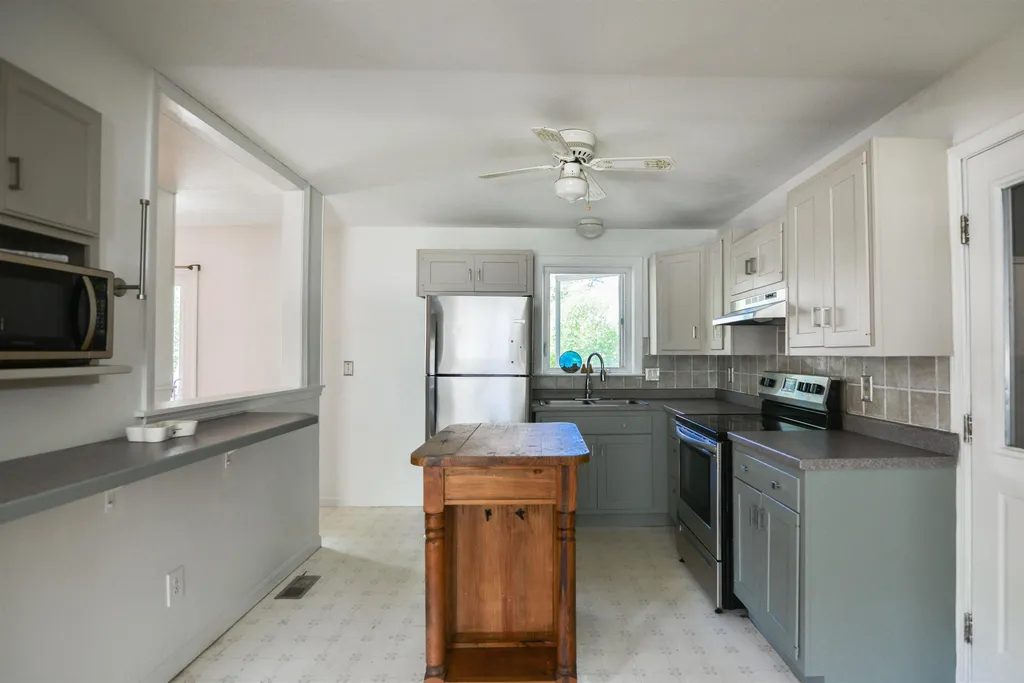 220 James Avenue Burlington VT 05401