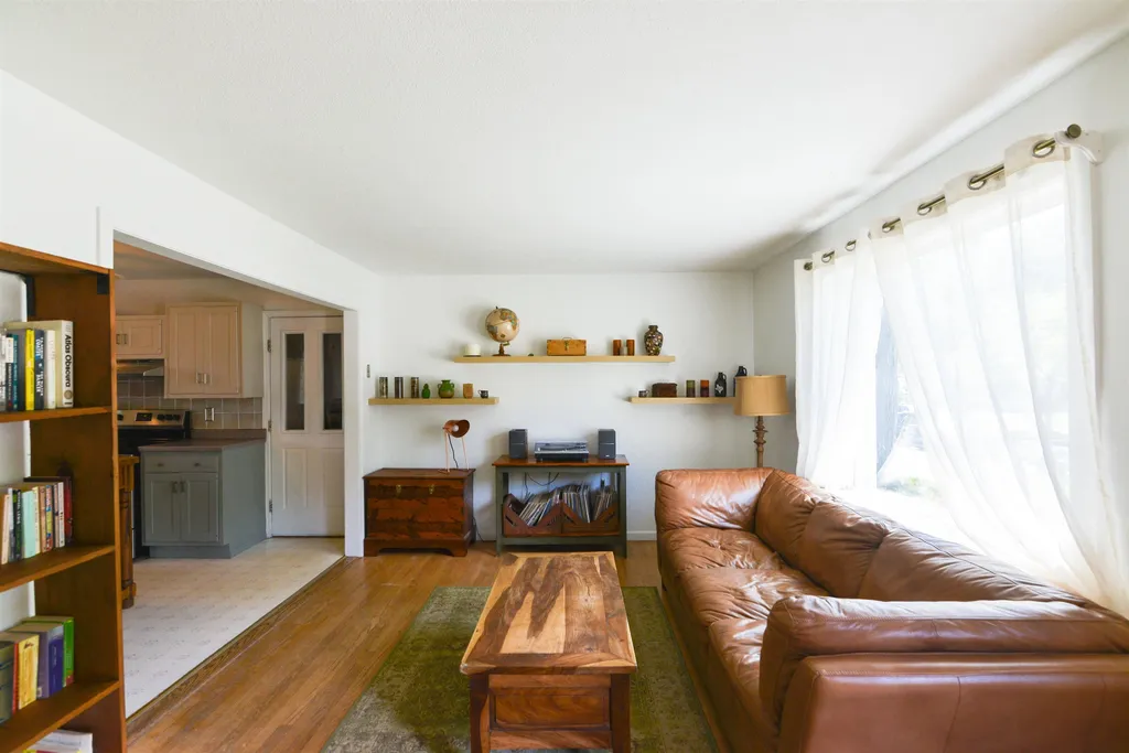 220 James Avenue Burlington VT 05401