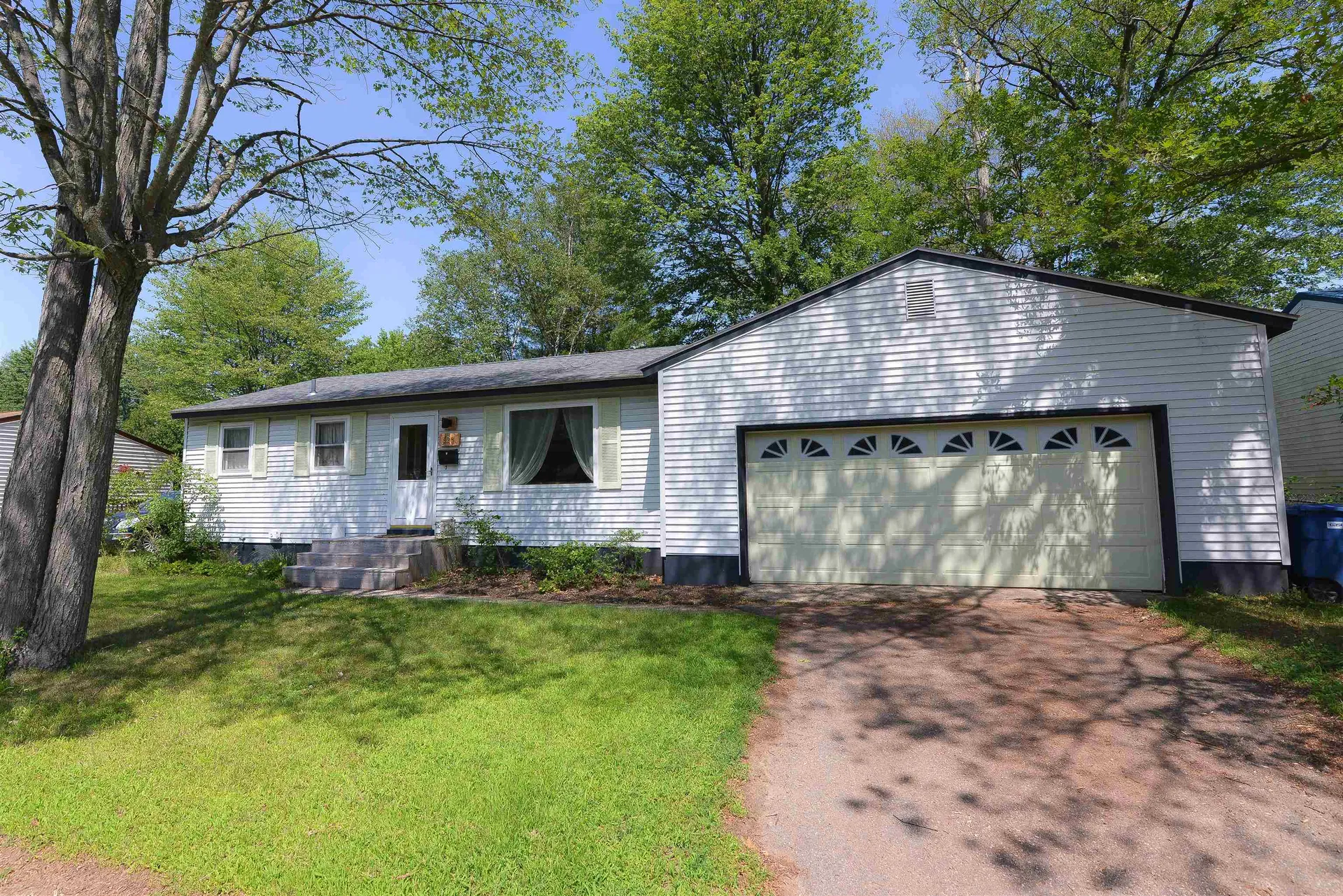 220 James Avenue Burlington VT 05401
