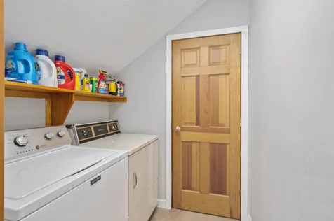 33 Birdie Way Laconia NH 03246