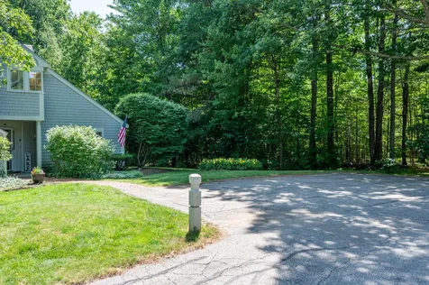 33 Birdie Way Laconia NH 03246