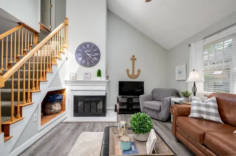 33 Birdie Way Laconia NH 03246