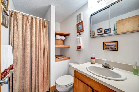 8 Birch Woods Lane Conway NH 03860