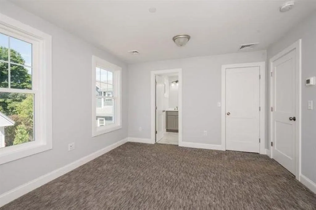 37 Salem Street Portsmouth NH 03801