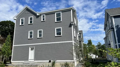 37 Salem Street Portsmouth NH 03801