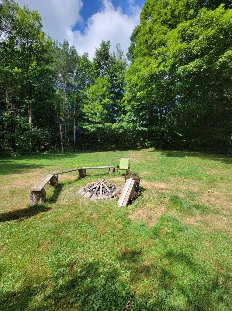 275 Hadley Road Jaffrey NH 03452