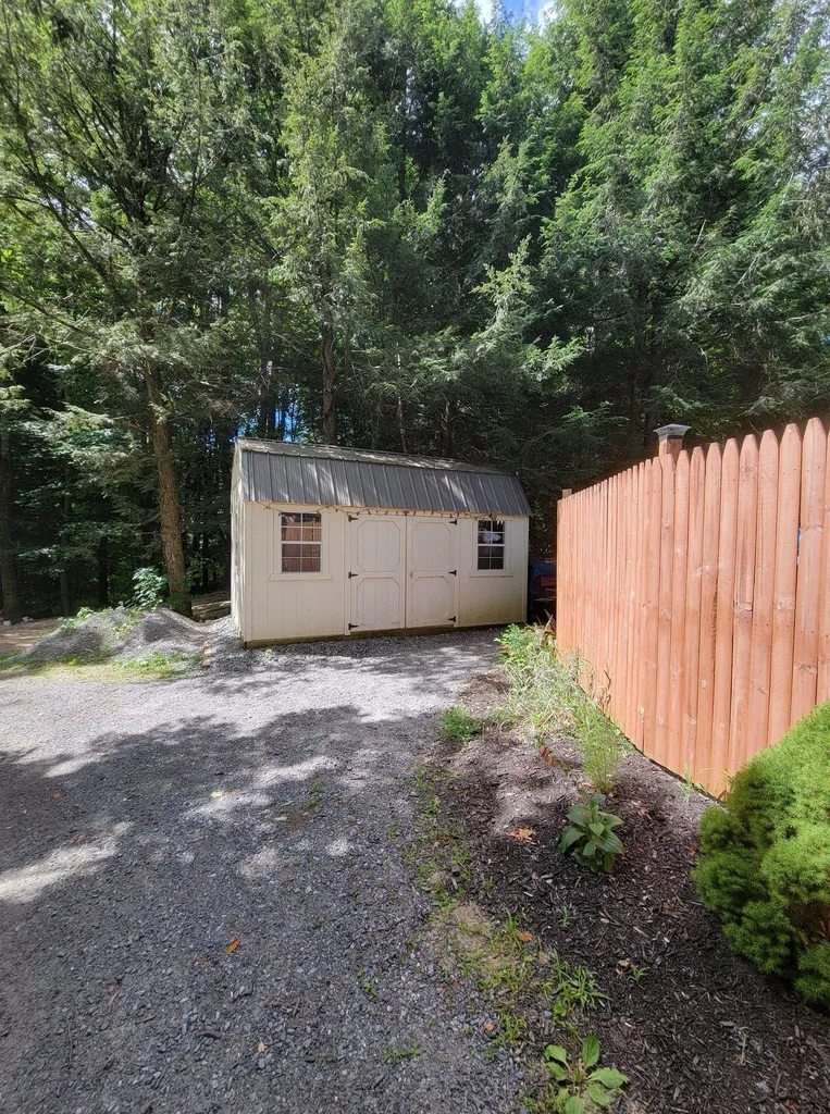 275 Hadley Road Jaffrey NH 03452