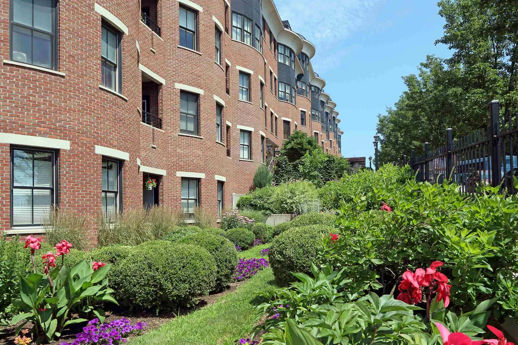 40 College Street Burlington VT 05401