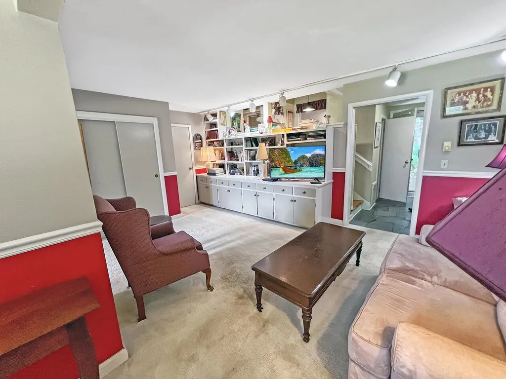 379 Pinehurst Drive Shelburne VT 05482