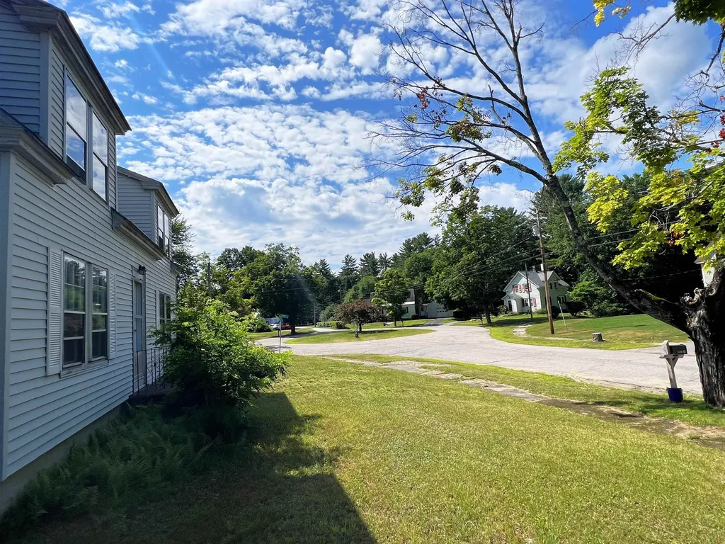 41 Mountain View Drive Hill NH 03243
