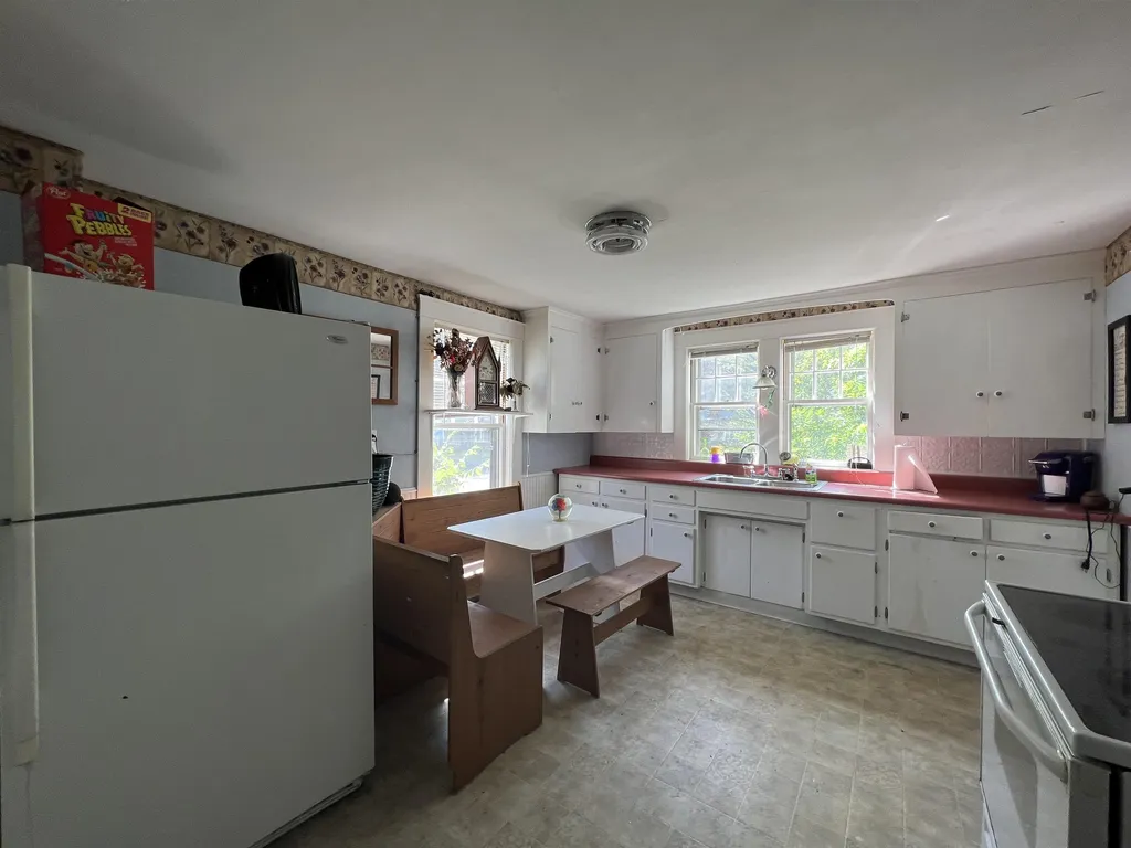 41 Mountain View Drive Hill NH 03243