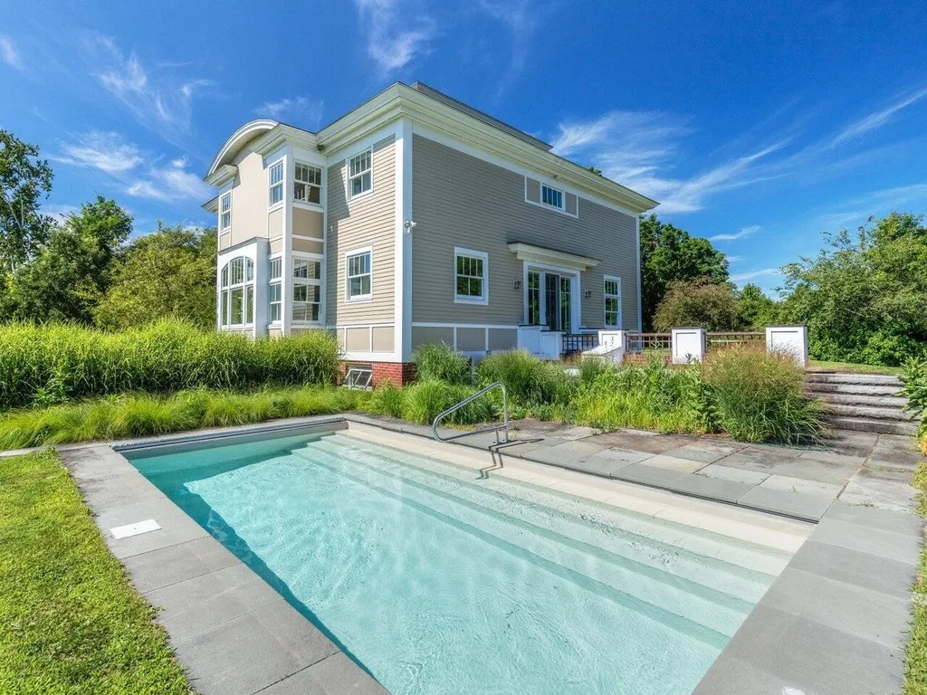 195 Windridge Road Williston VT 05495