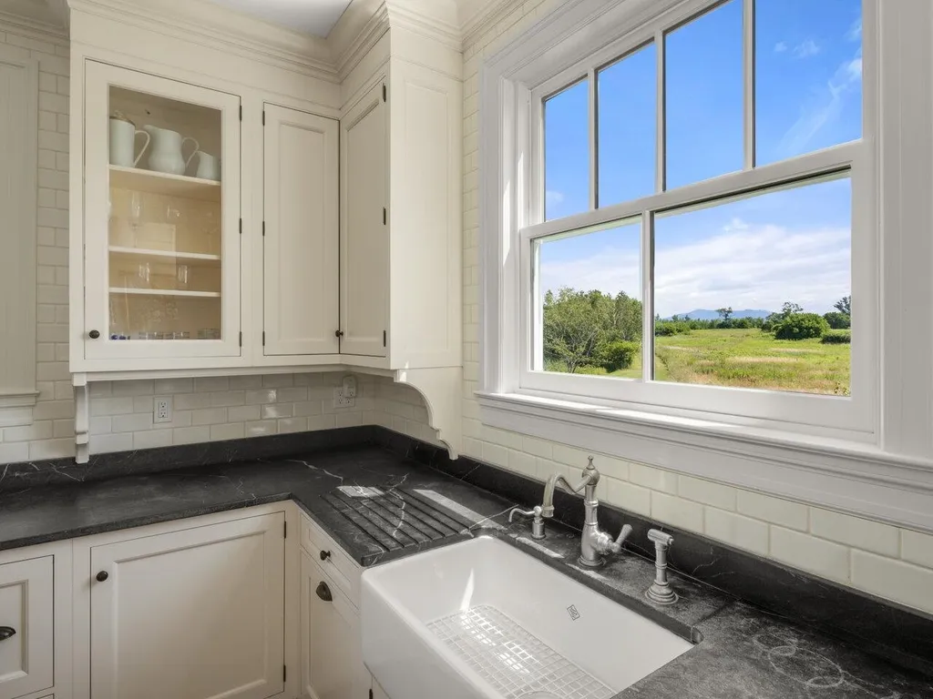 195 Windridge Road Williston VT 05495