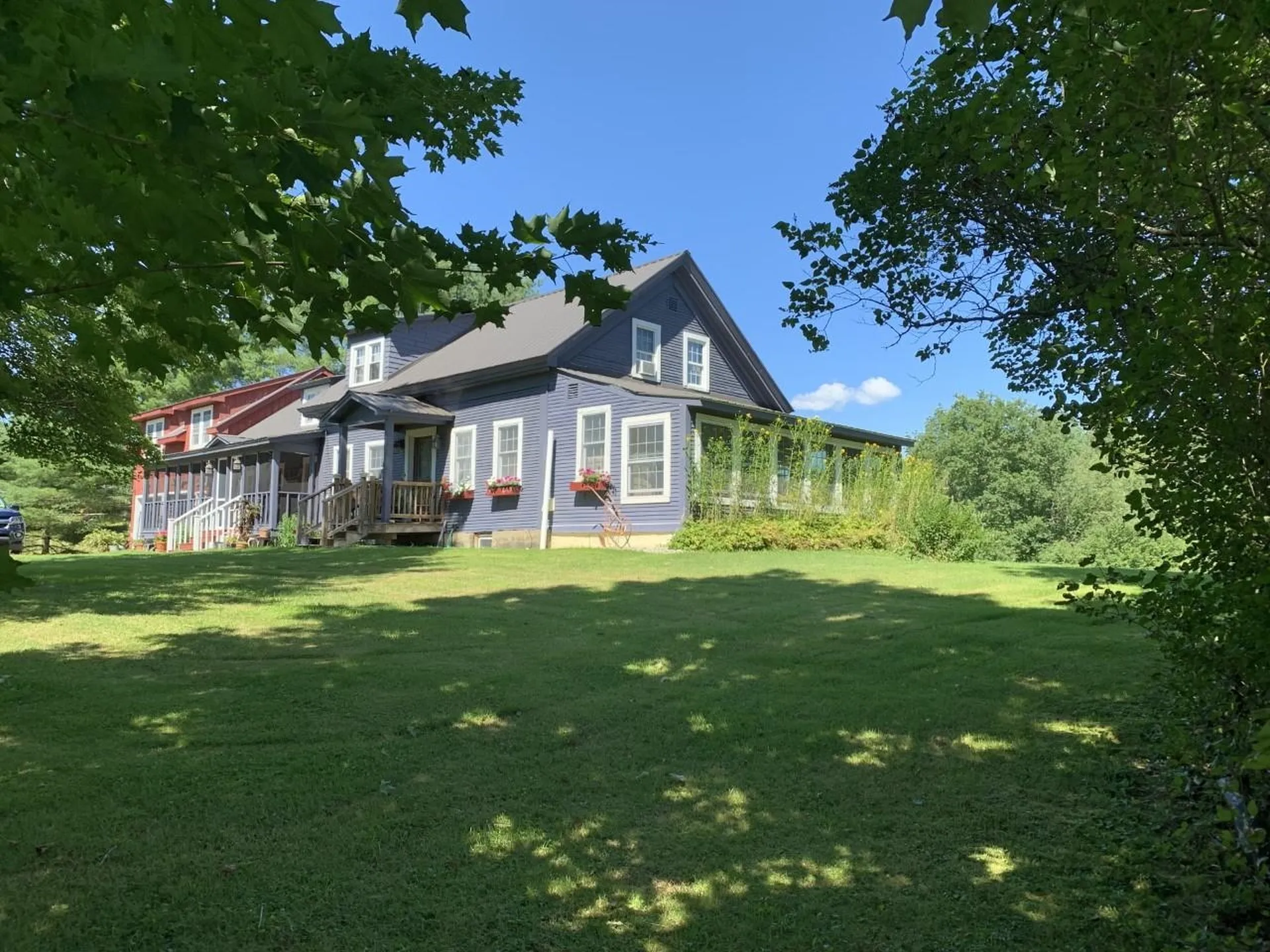 1004 Battle Row Road Hyde Park VT 05655
