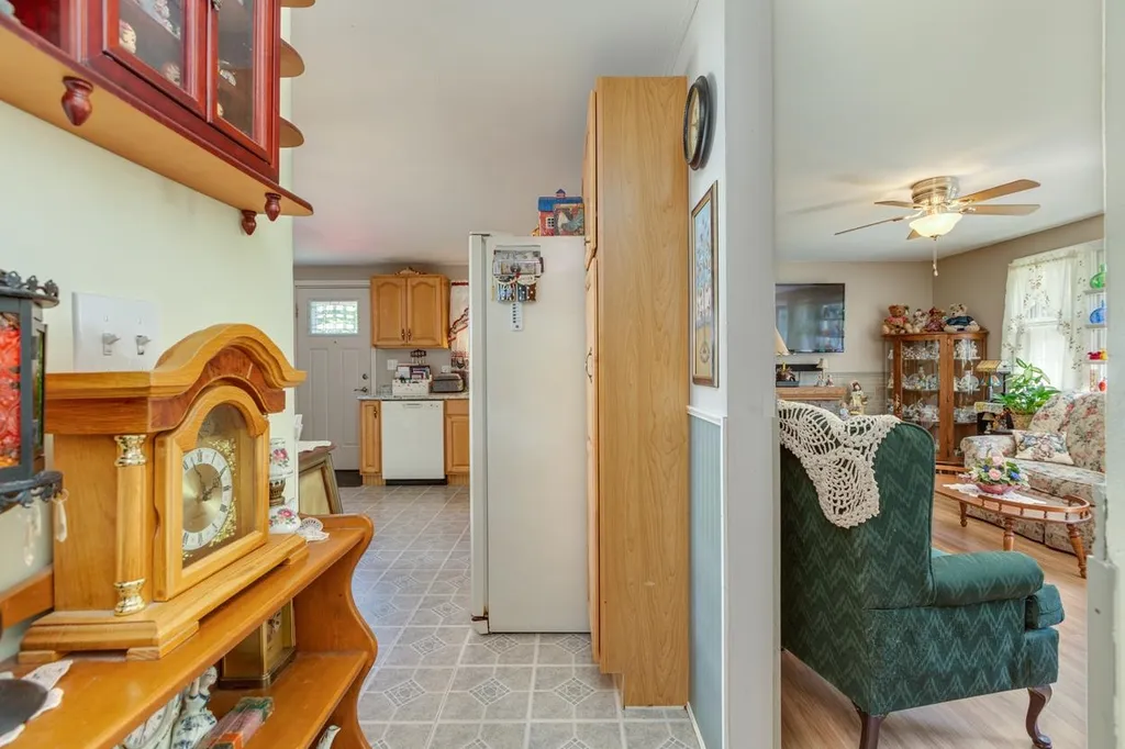 12 Rosemary Court Concord NH 03303