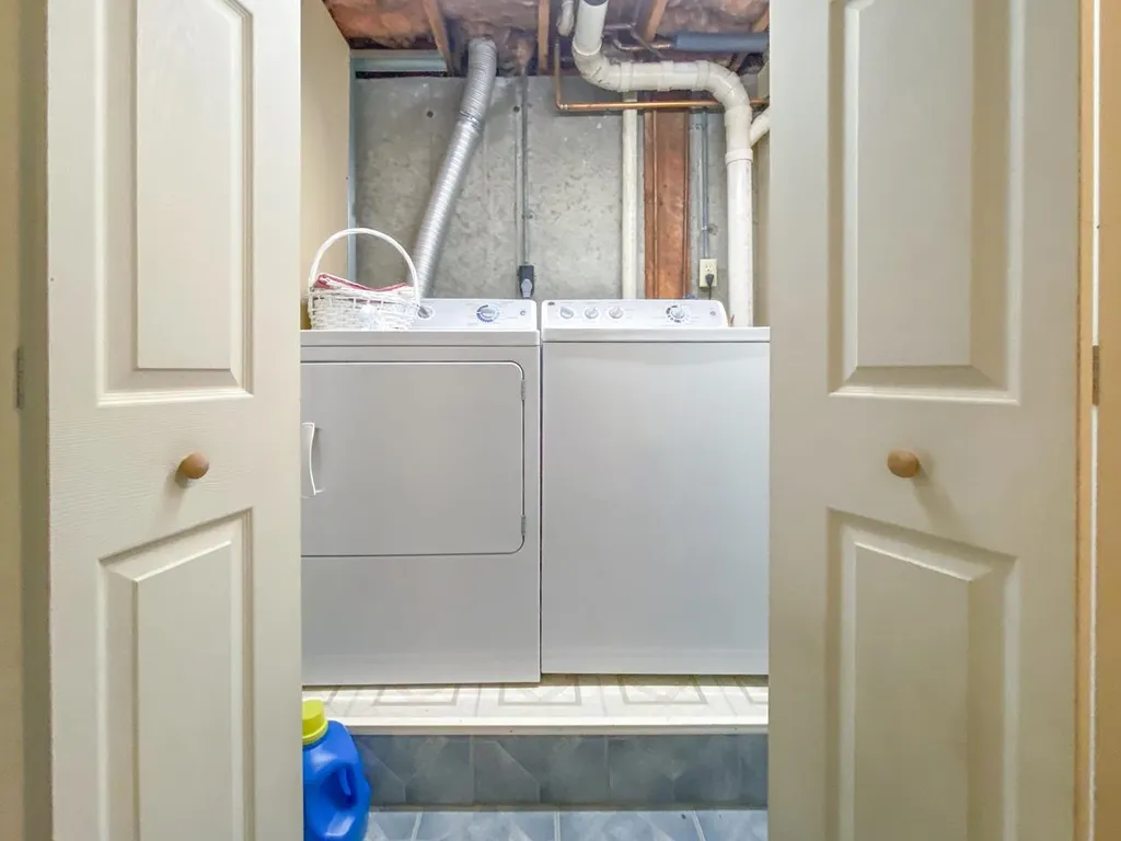 12 Rosemary Court Concord NH 03303