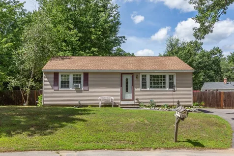 12 Rosemary Court Concord NH 03303