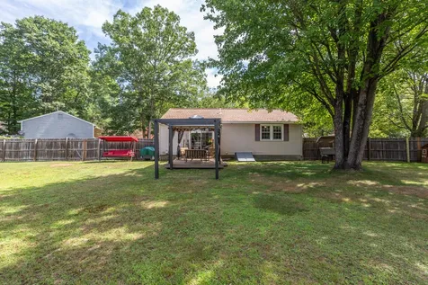 12 Rosemary Court Concord NH 03303
