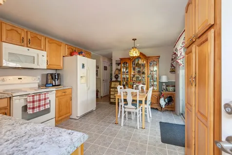 12 Rosemary Court Concord NH 03303