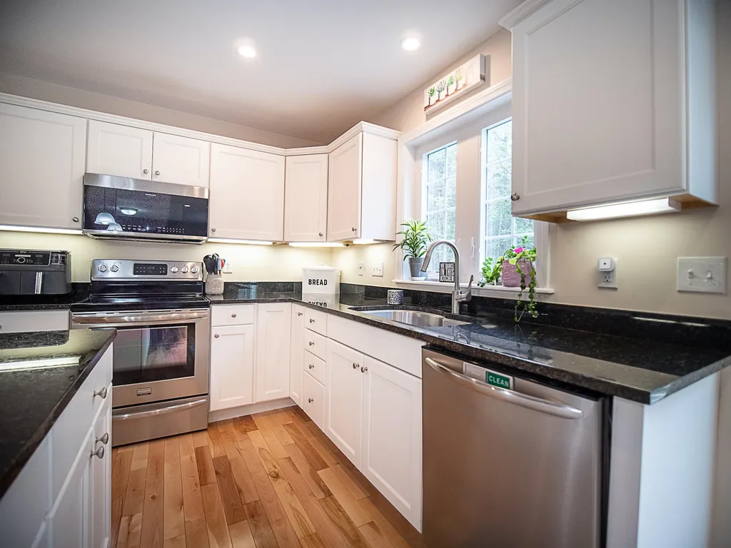 88 Red Rock Road Colchester VT 05446