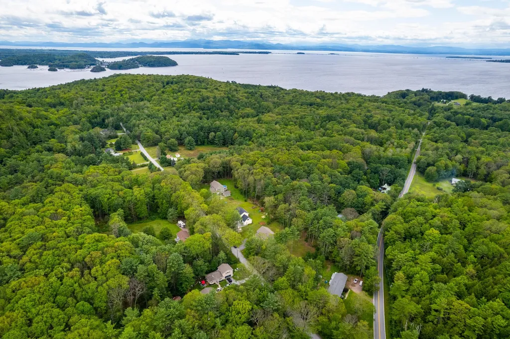 88 Red Rock Road Colchester VT 05446
