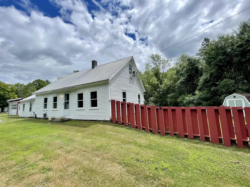 321 Nh Route 25c Piermont NH 03779