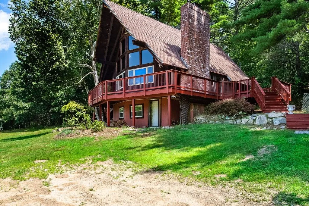 227 Tolend Road Barrington NH 03825