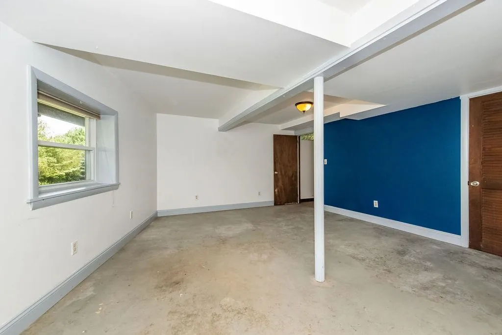 227 Tolend Road Barrington NH 03825