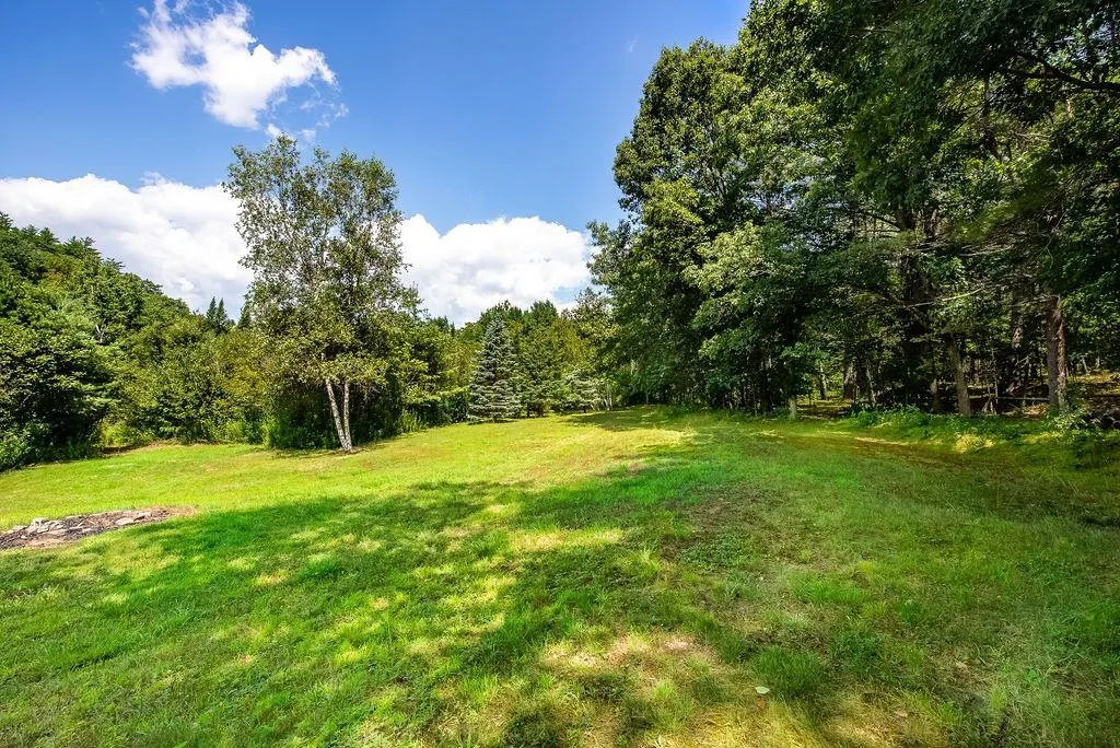 227 Tolend Road Barrington NH 03825