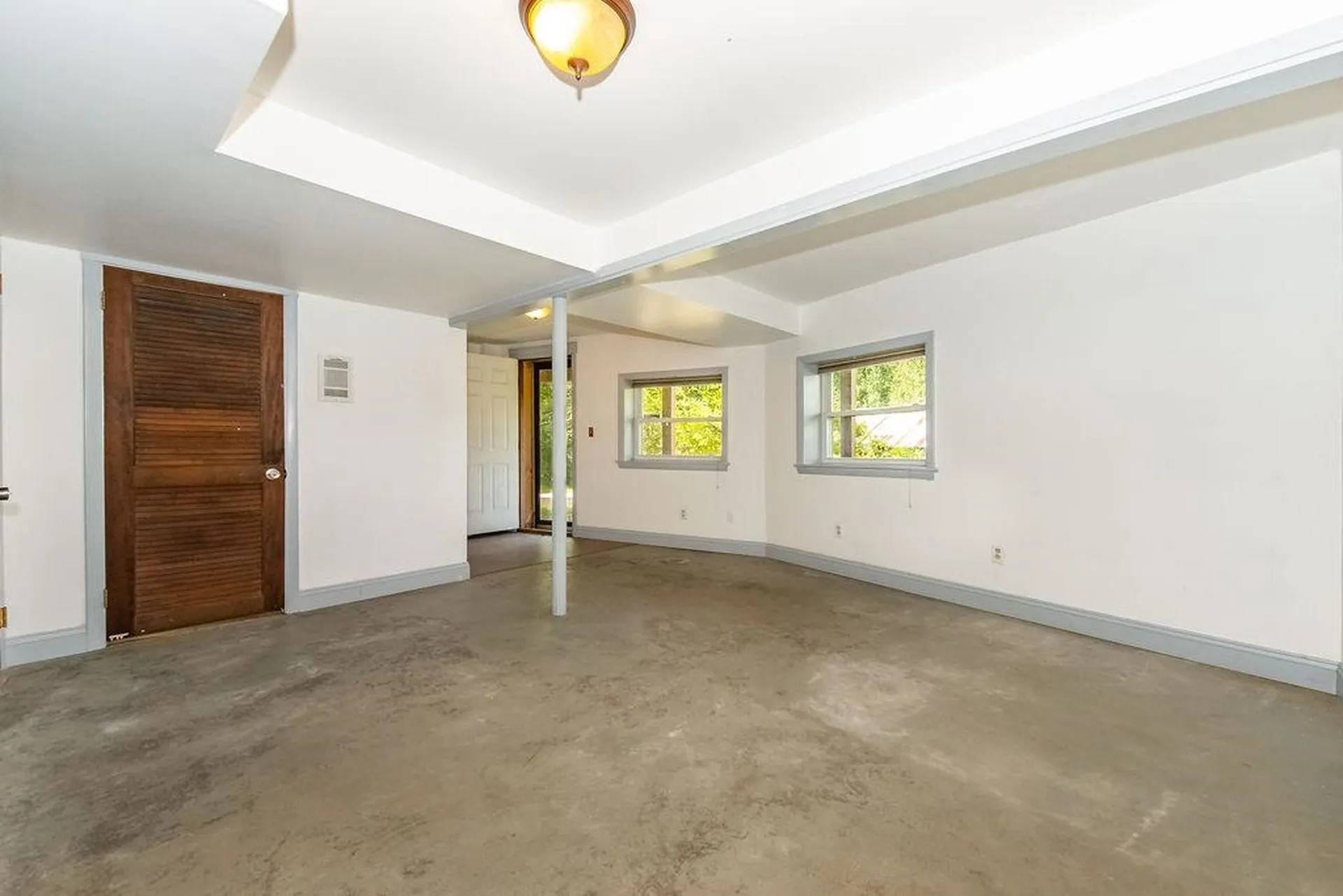 227 Tolend Road Barrington NH 03825