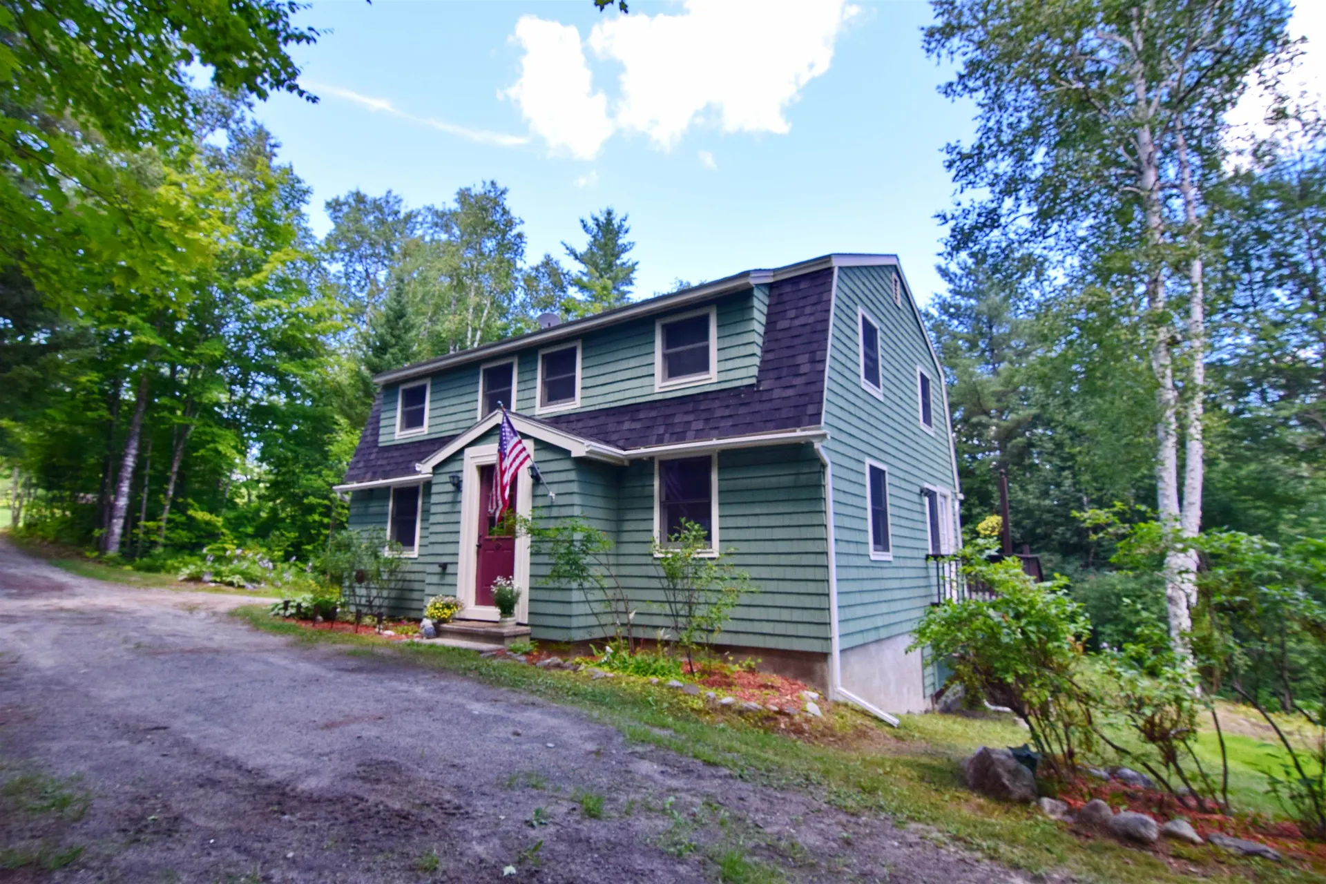 2100 Manns Hill Road Littleton NH 03561